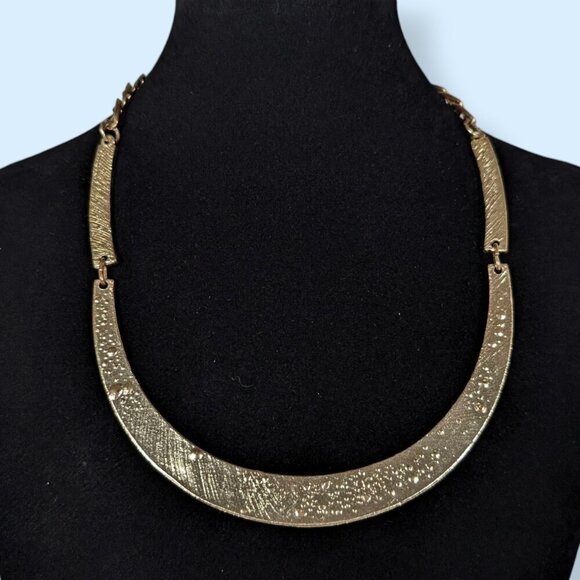 (2/$20) Black Enamel Statement Necklace - Picture 3 of 5